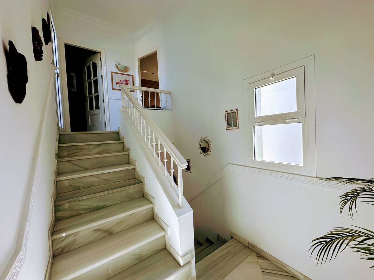 Villa 180 m² vue montagne, piscine privée à Nerja - Photo 17