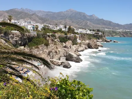 Appartement vue mer en front de plage à Nerja : photo 32