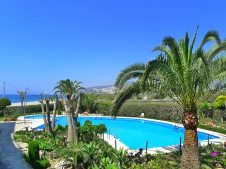 Appartement vue mer et montagne à Nerja, 60 m de la plage : photo 4