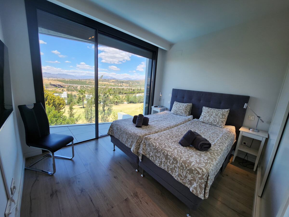 Maison moderne 152 m² vue montagne, piscine privée - Photo 5
