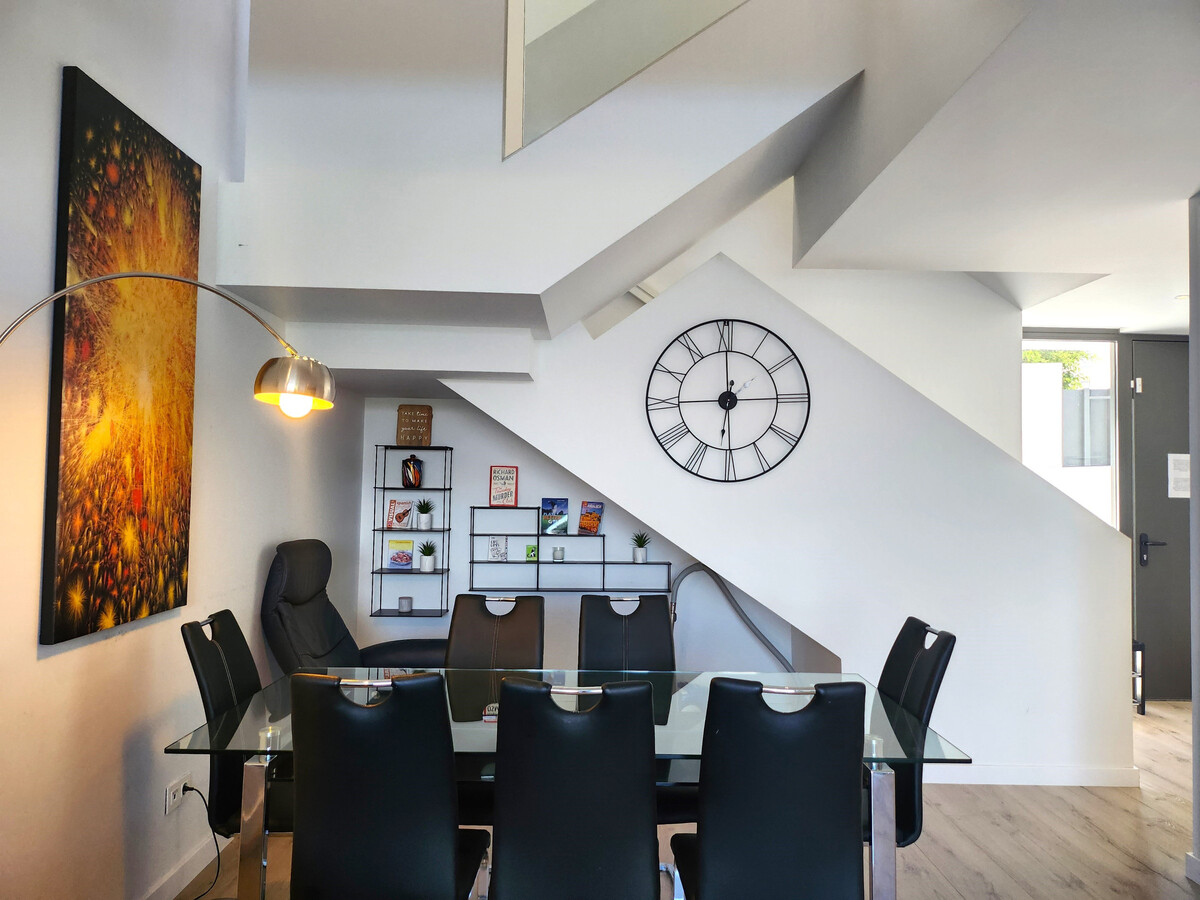 Maison moderne 152 m² vue montagne, piscine privée - Photo 11