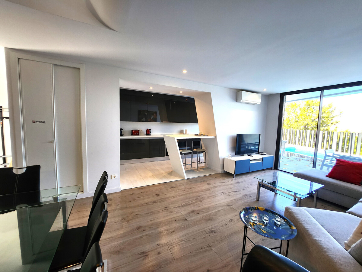 Maison moderne 152 m² vue montagne, piscine privée - Photo 13