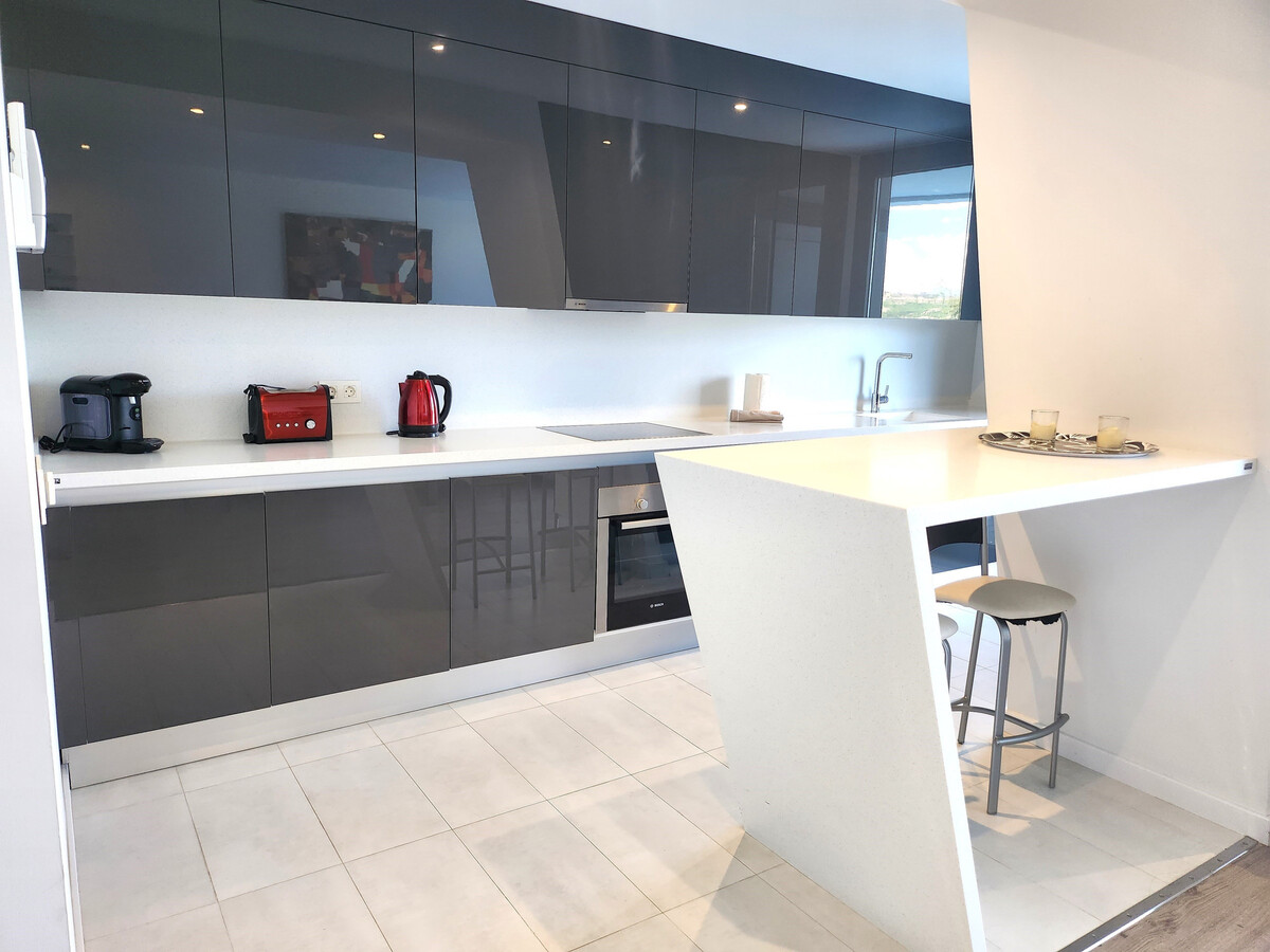 Maison moderne 152 m² vue montagne, piscine privée - Photo 14