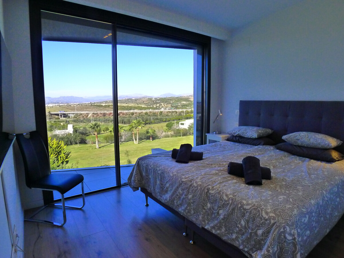 Maison moderne 152 m² vue montagne, piscine privée - Photo 22