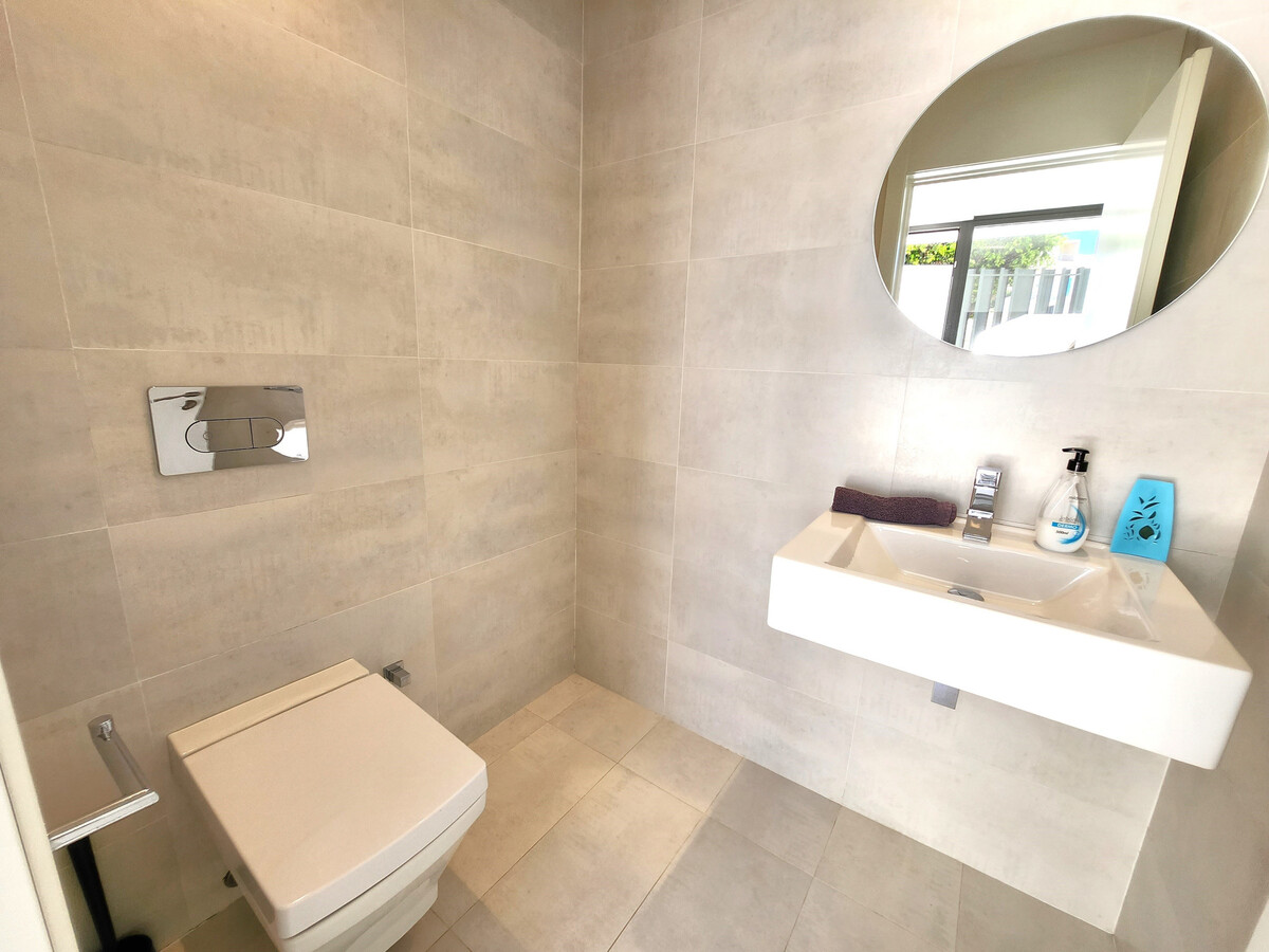 Maison moderne 152 m² vue montagne, piscine privée - Photo 28