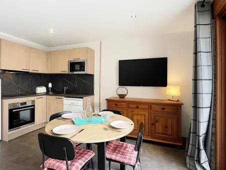 Studio 4 pers. balcon Sud, 150m des pistes : photo 4
