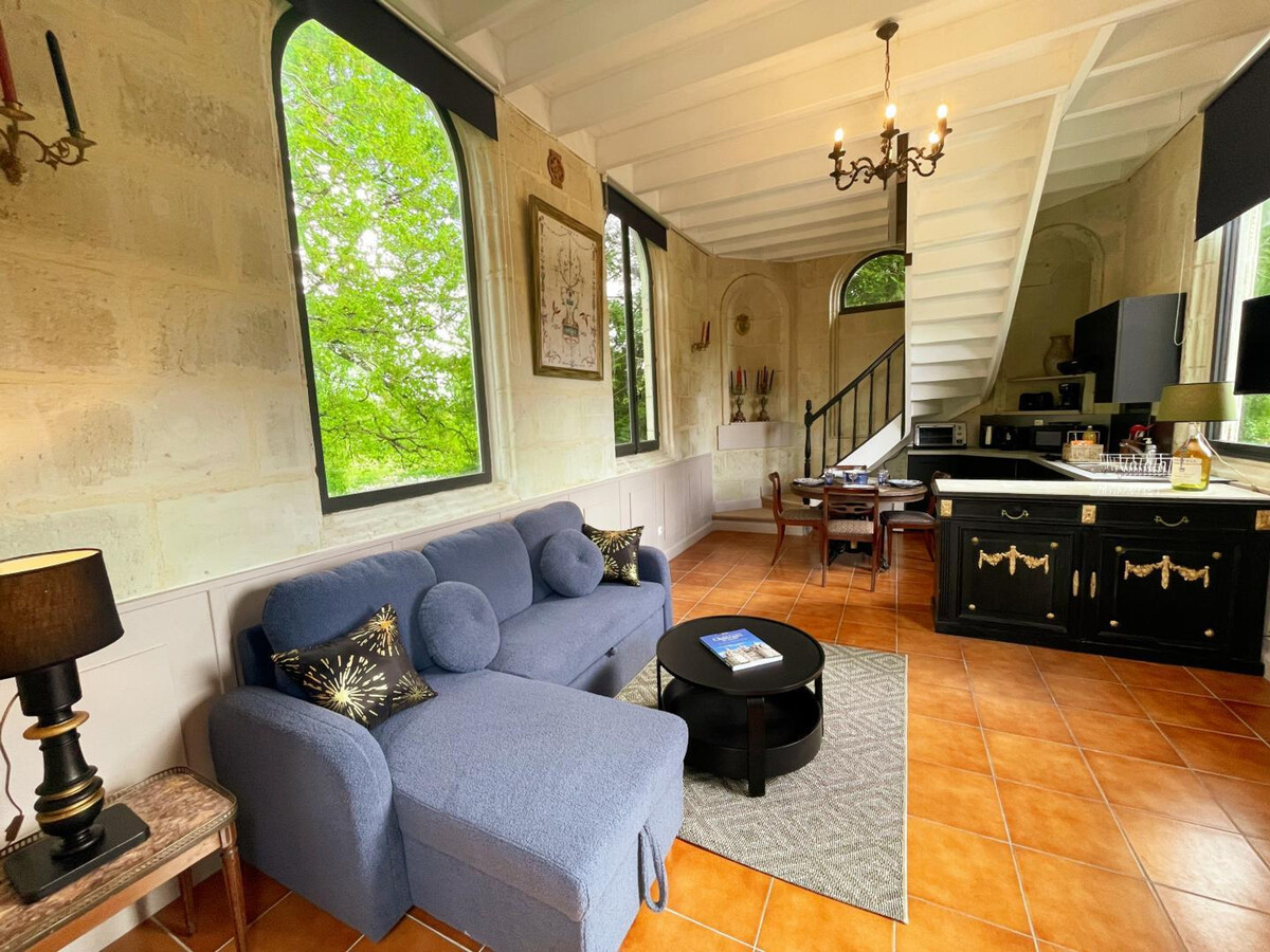 Gîte chapelle 18e avec piscine chauffée à Bréhémont - Photo 3