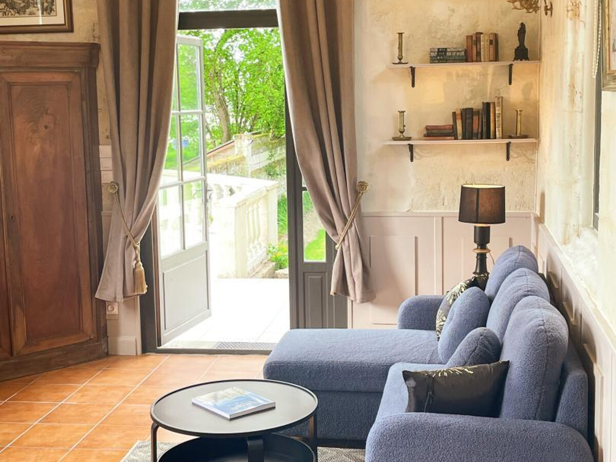 Gîte chapelle 18e avec piscine chauffée à Bréhémont - Photo 8