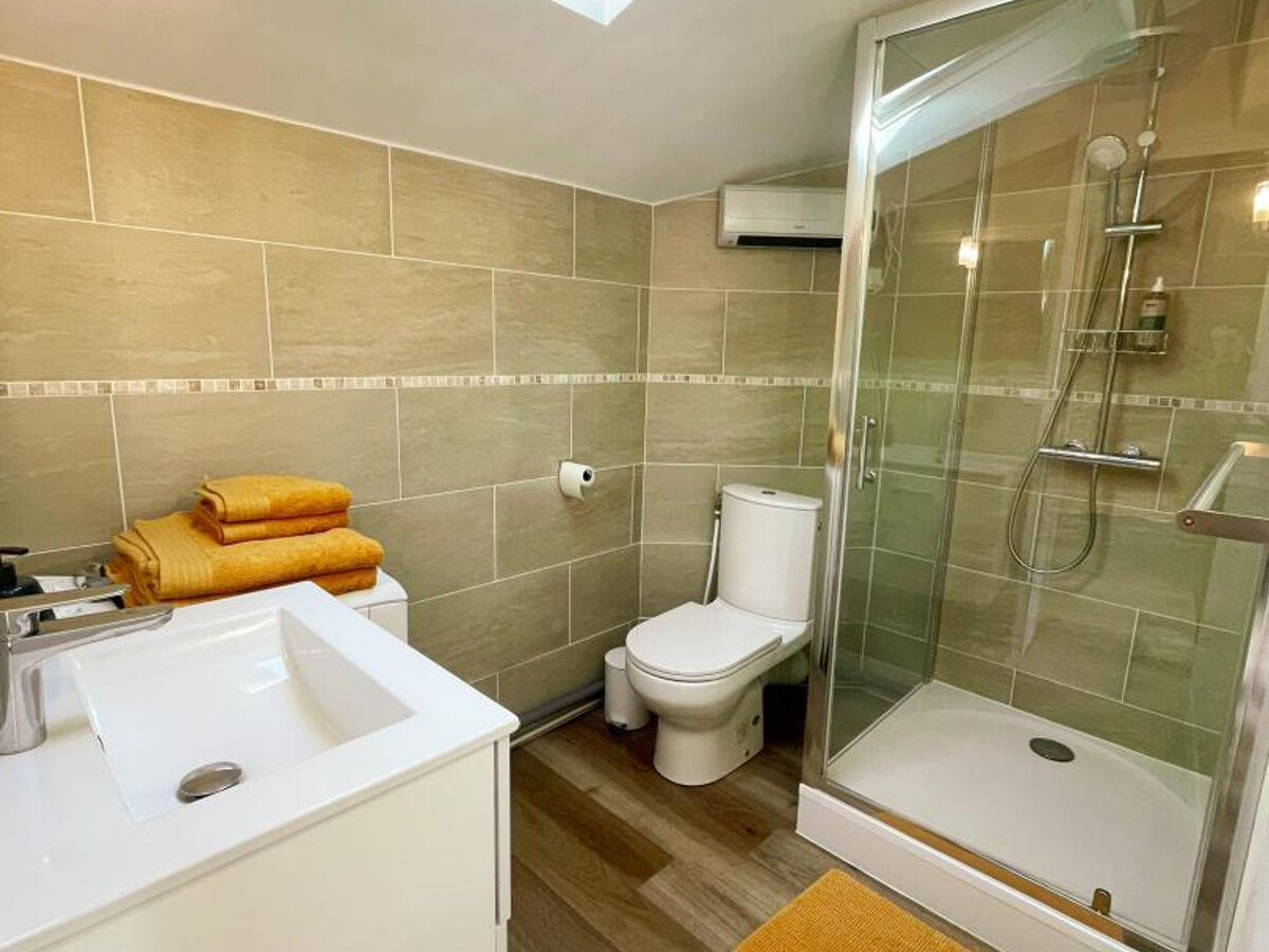 Gîte chapelle 18e avec piscine chauffée à Bréhémont - Photo 18
