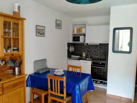 T2 cabine climatisé avec loggia - Bormes-les-Mimosas : photo 3