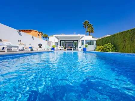 Villa Moraira 3 ch, piscine 6x3 m, plain-pied : photo 3