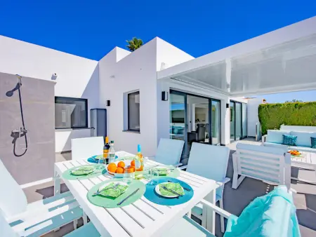 Villa Moraira 3 ch, piscine 6x3 m, plain-pied : photo 9