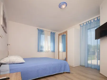 Villa Nicole : 10 personnes, piscine et vue mer à Banjole : photo 26