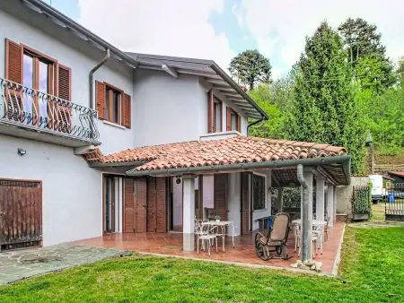 Cascina Paciotti, maison rustique à Vergiate : photo 2