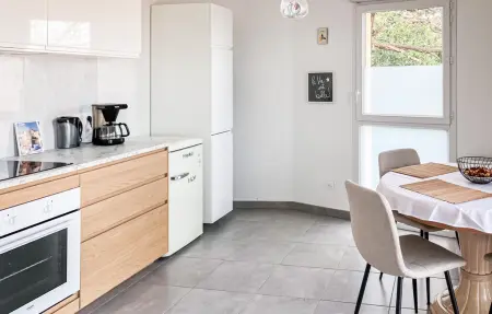 Appartement Grimaud, vue Château, balcon, proche plage : photo 5