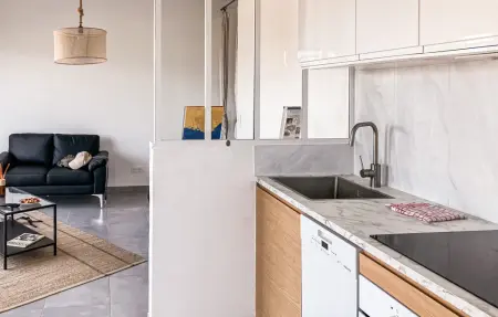 Appartement Grimaud, vue Château, balcon, proche plage : photo 7