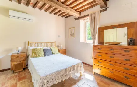 Maison en pierre 11 personnes, piscine et jacuzzi en Ombrie : photo 8