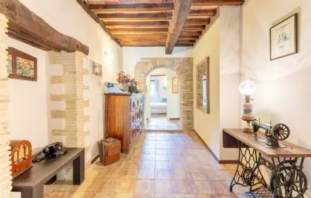 Maison en pierre 11 personnes, piscine et jacuzzi en Ombrie : photo 24