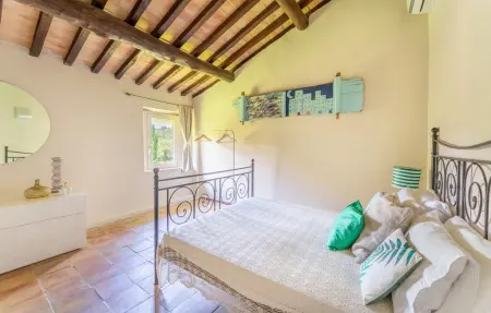 Maison en pierre 11 personnes, piscine et jacuzzi en Ombrie : photo 31