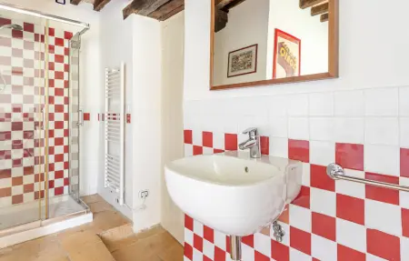 Maison en pierre 11 personnes, piscine et jacuzzi en Ombrie : photo 38