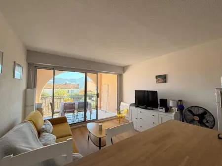 Appartement 4 pers. avec parking et terrasse vue montagne : photo 8