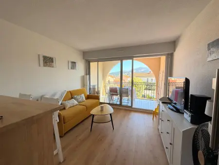 Appartement 4 pers. avec parking et terrasse vue montagne : photo 9