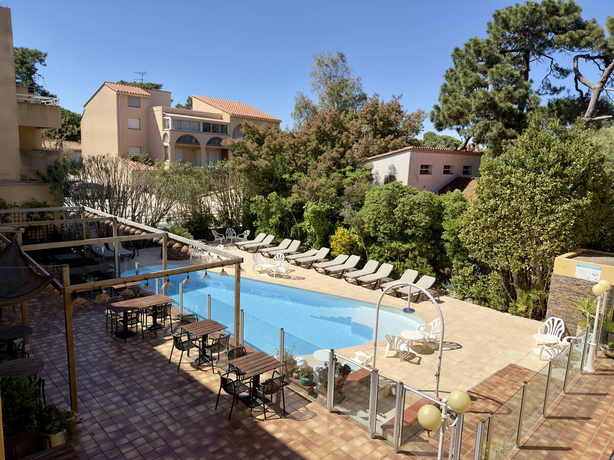 Appartement 2 pièces à 100m de la plage, piscine - Photo 12