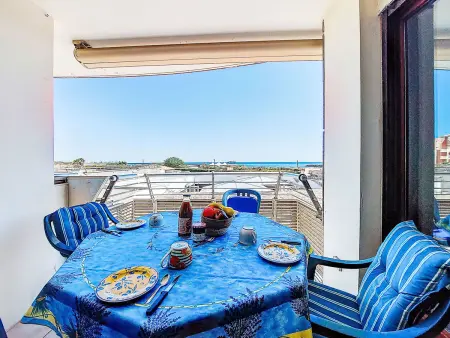 Apt 2 pièces Cap d'Agde, terrasse sud vue mer : photo 9