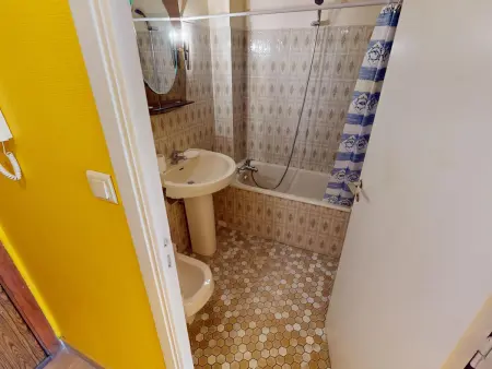Studio 28m² avec terrasse et vue mer à Menton : photo 8