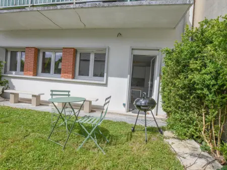 Appartement 2 pers. Sainte-Savine, jardin et parking : photo 10