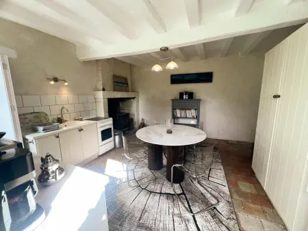 Gîte au pied d'un château XVe-XVIe à Sazilly : photo 6