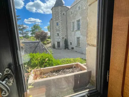 Gîte au pied d'un château XVe-XVIe à Sazilly : photo 11