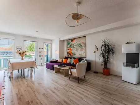 Appartement 84 m² à 200 m de la plage, parking : photo 1