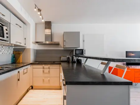 Appartement 84 m² à 200 m de la plage, parking : photo 5