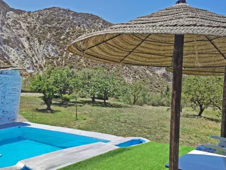 Cortijo AguaChá, maison andalouse avec piscine : photo 1