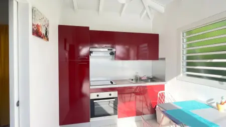Bungalow avec piscine privée et vue mer à Sainte-Luce : photo 2