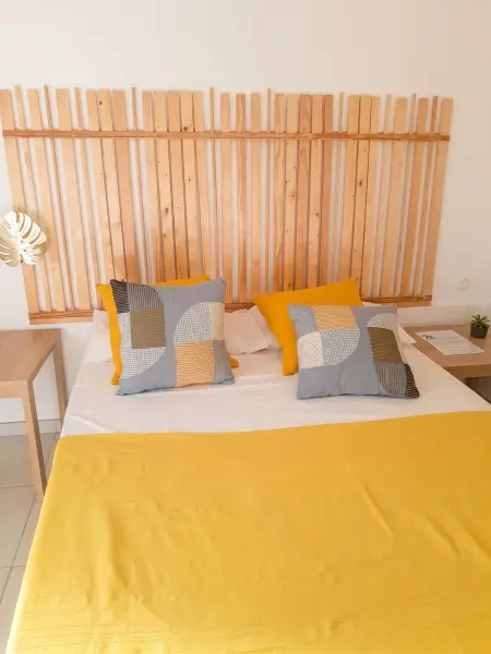 Bungalow avec piscine privée et vue mer à Sainte-Luce : photo 7