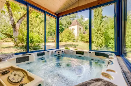 Villa avec piscine privée et jacuzzi à Vézac, 160 m² : photo 5