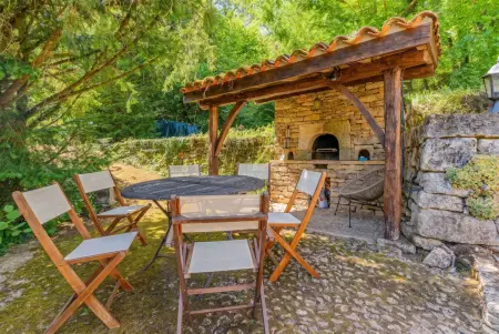 Villa avec piscine privée et jacuzzi à Vézac, 160 m² : photo 7