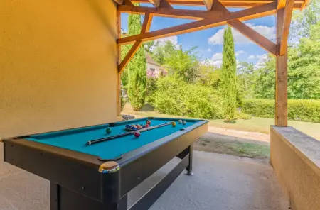 Villa avec piscine privée et jacuzzi à Vézac, 160 m² : photo 10