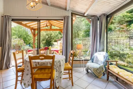 Villa avec piscine privée et jacuzzi à Vézac, 160 m² : photo 17