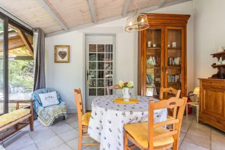Villa avec piscine privée et jacuzzi à Vézac, 160 m² : photo 18