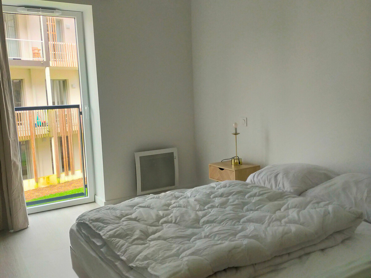 Appartement neuf avec terrasse au Palais - Photo 10