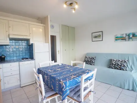Studio cabine 4 pers. avec piscine à La Grande-Motte : photo 8
