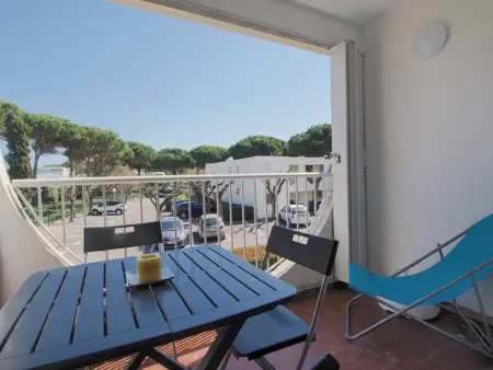Studio cabine avec parking à 600m de la plage : photo 2