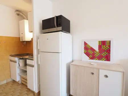 Studio cabine avec parking à 600m de la plage : photo 5
