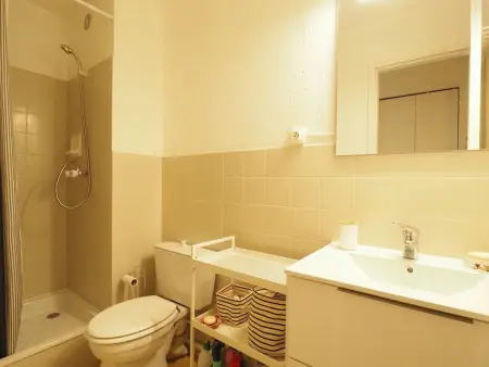 Studio cabine avec parking à 600m de la plage : photo 8
