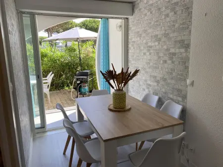 Studio 27m² refait à neuf, jardin et parking à La Grande-Motte : photo 1