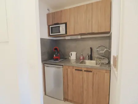 Studio 27m² refait à neuf, jardin et parking à La Grande-Motte : photo 7