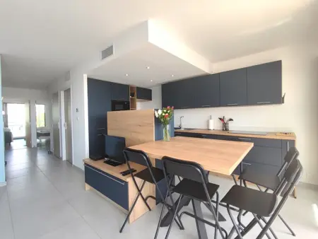T3 climatisé vue mer, terrasse sud-ouest – 6 pers. : photo 8